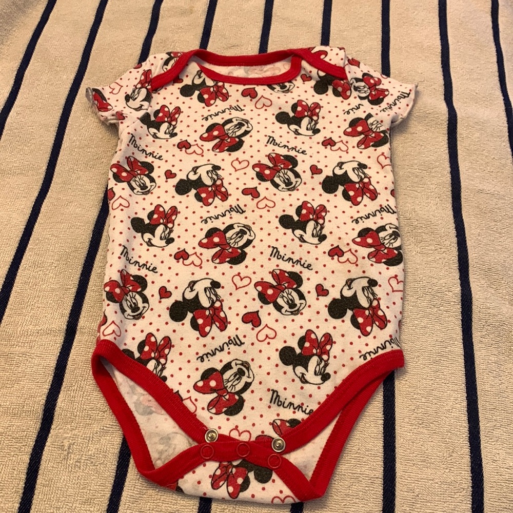 Minnie mouse, onesie